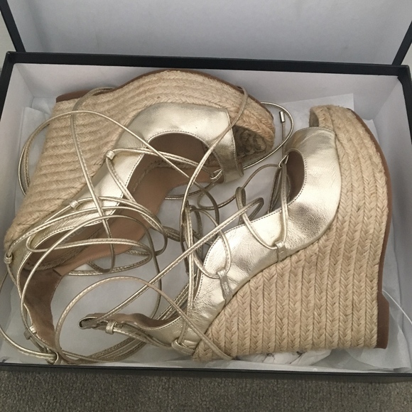 RiRi Wedges - Picture 3 of 7